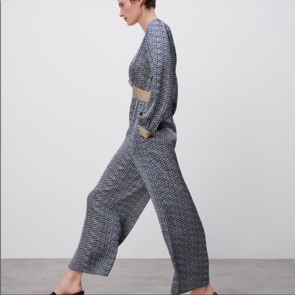 Sophisticated blue Zara jumpsuit - Picture 7 of 10